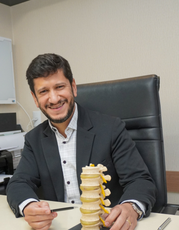 Dr. Aurélio Arantes ortopedista